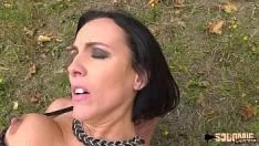 Redare Pizda Blonda Buna Rau De Tot Cu Un Fund Superb Brunete Futute Pe Camp