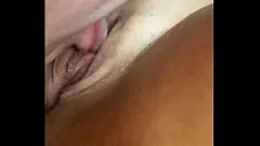 تشغيل الهواة الإيطالية يحب عندما آكل بوسها ثم يمارس الجنس مع فمها ...