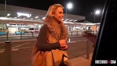 Odtwórz Ogolona cipka Sashy Steele wbiła się w furgonetkę