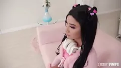 تشغيل Petite Asian Avery Black يحصل على متشددين في الملابس الداخلية مع أوليفر ديفيس